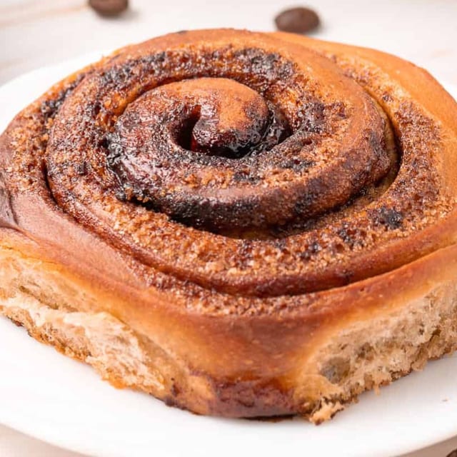 Cinnamon Roll.